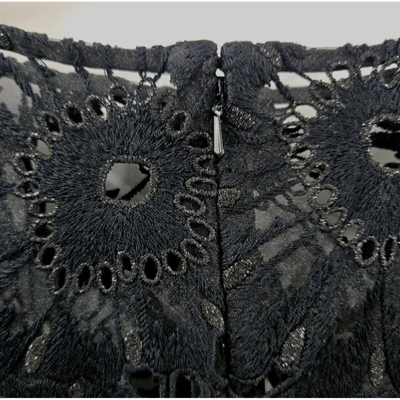 LELA ROSE Dress‎ Size 4 Black Floral Lace Sheath LBD Party Cocktail Silk Lined - Picture 12 of 16